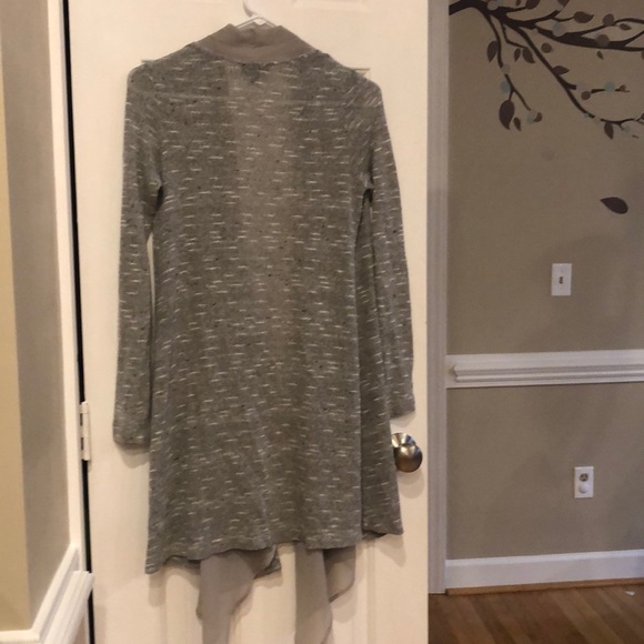 XS Long Gray Open Cardigan from The Limited - Picture 4 of 6